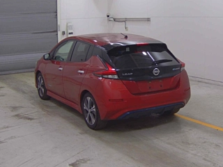 NISSAN LEAF 2018
