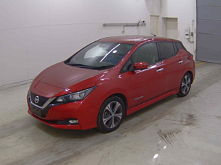 NISSAN LEAF 2018