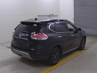 NISSAN X-TRAIL HYBRID 2017