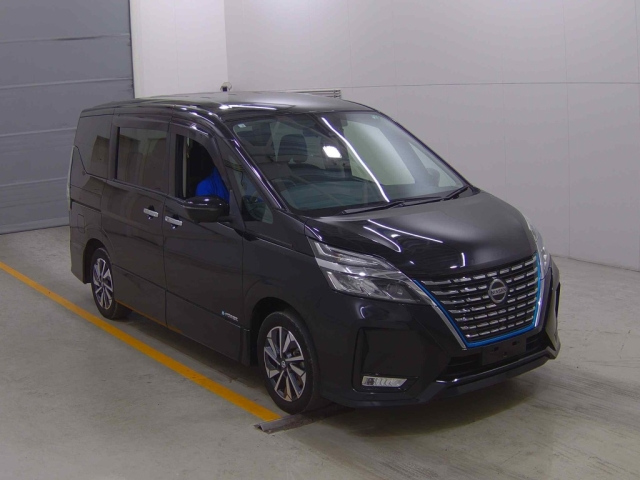 NISSAN SERENA 2020