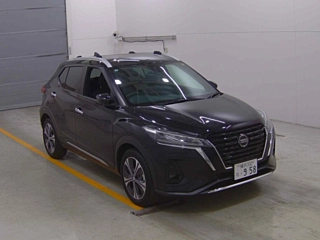 NISSAN KIX 2022