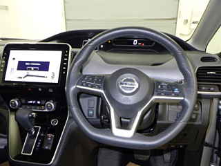 NISSAN SERENA 2020