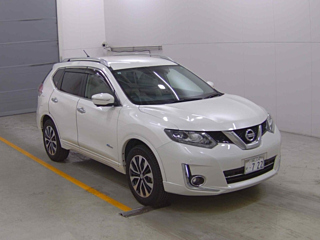 NISSAN X-TRAIL 2015