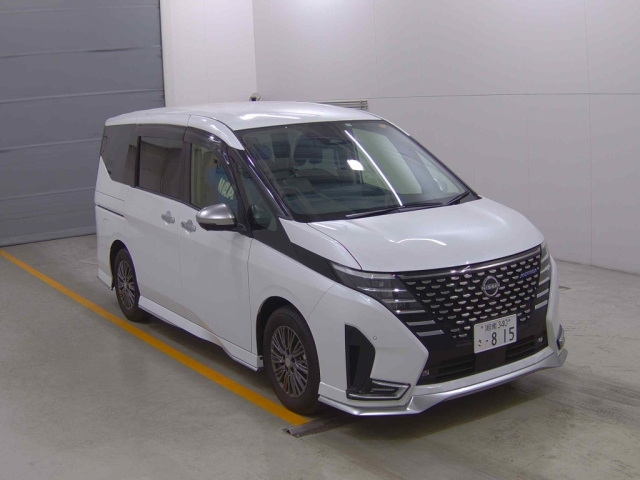 NISSAN SERENA 2023
