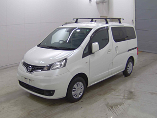 NISSAN NV200 2020