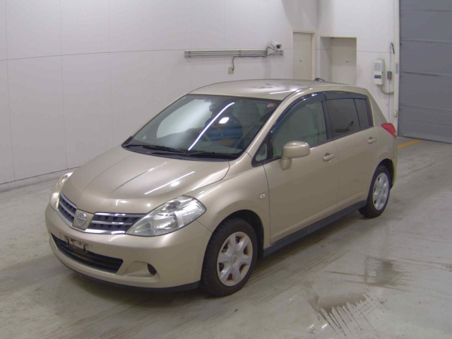 NISSAN TIIDA 2008