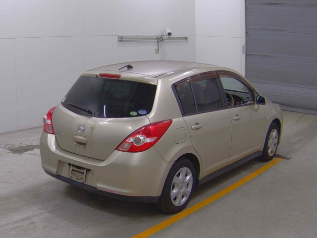 NISSAN TIIDA 2008