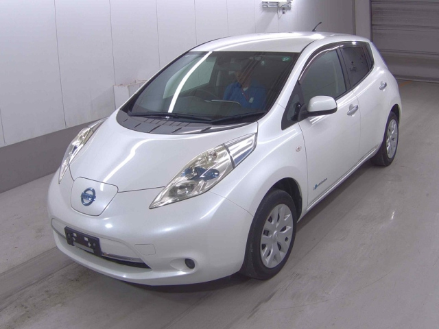 NISSAN LEAF 2014