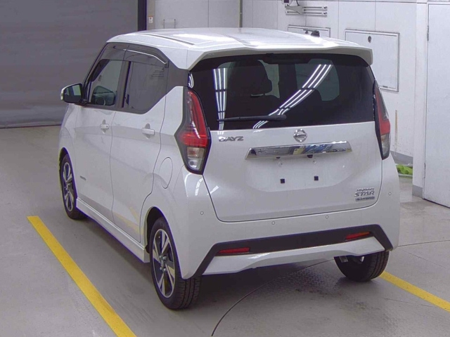 NISSAN DAYZ 2022