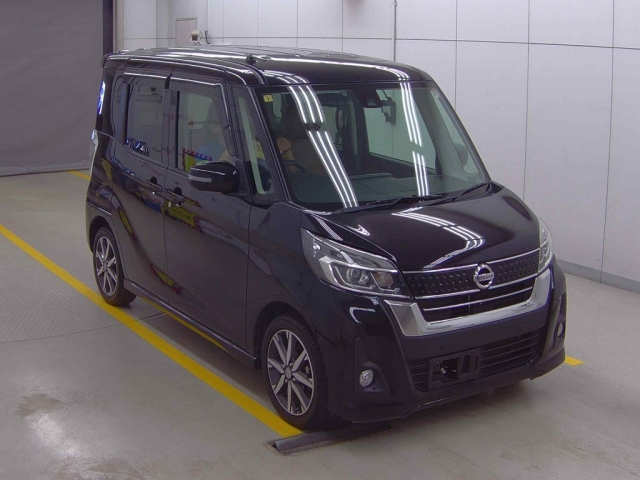NISSAN DAYZ ROOX 2018