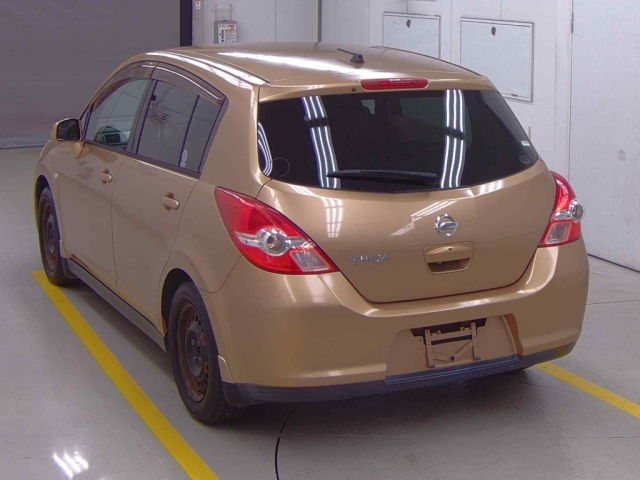 NISSAN TIIDA 2008