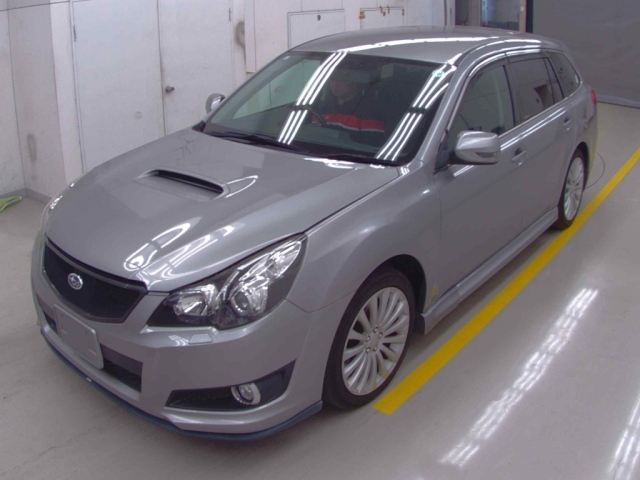 SUBARU LEGACY 2011