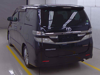 TOYOTA VELLFIRE 2014