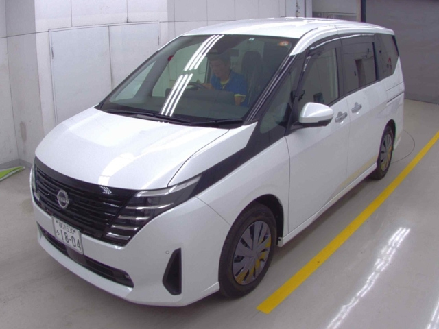 NISSAN SERENA 2023