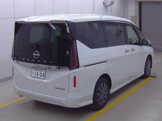 NISSAN SERENA 2023