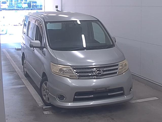NISSAN SERENA 2009