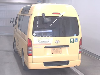 TOYOTA HIACE VAN 2013