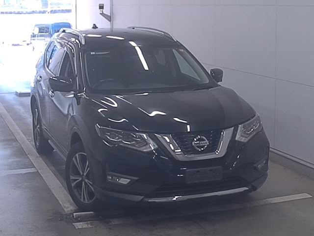 NISSAN X-TRAIL 2019