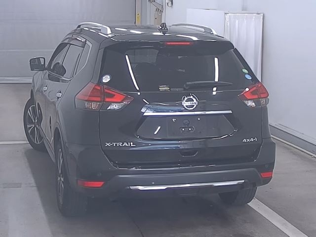 NISSAN X-TRAIL 2019