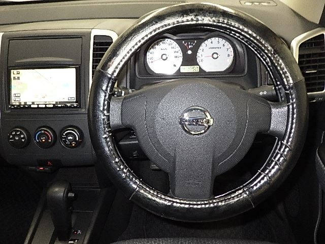 NISSAN WINGROAD 2009