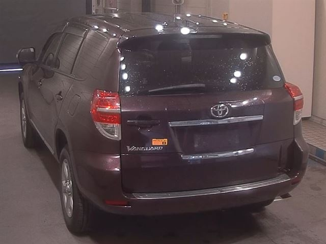 TOYOTA VANGUARD 2013