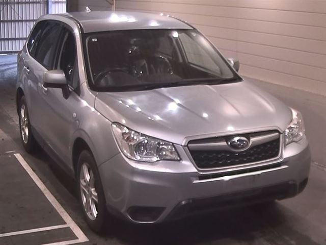 SUBARU FORESTER 2015
