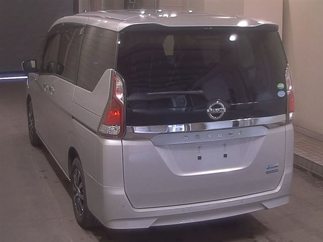 NISSAN SERENA 2018