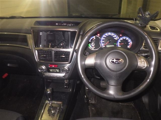 SUBARU EXIGA 2009