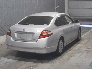 NISSAN TEANA 2009