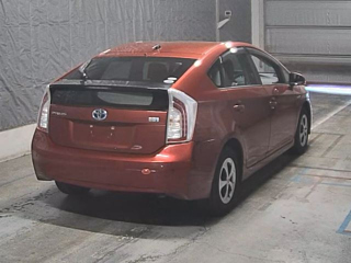 TOYOTA PRIUS 2012