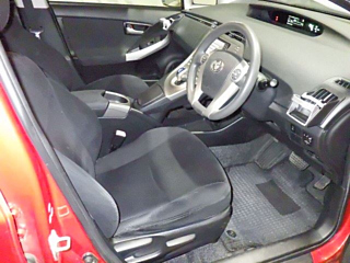 TOYOTA PRIUS 2012