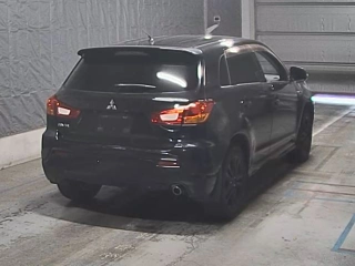 MITSUBISHI RVR 2012