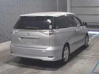 TOYOTA ESTIMA 2012