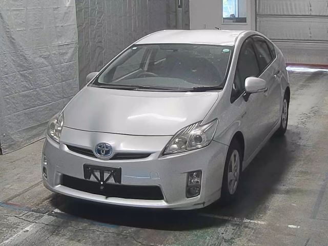 TOYOTA PRIUS 2010