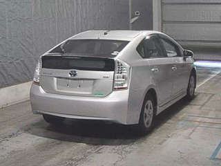 TOYOTA PRIUS 2010