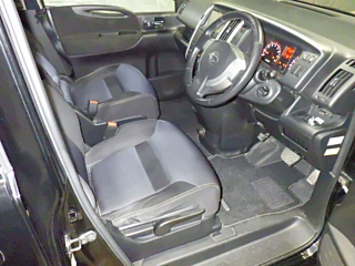 NISSAN SERENA 2008