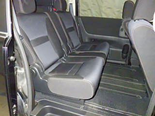 NISSAN SERENA 2008