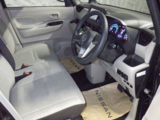 NISSAN ROOX 2022