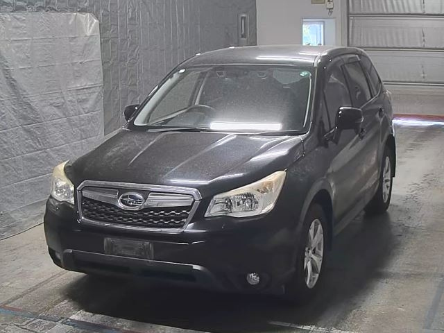 SUBARU FORESTER 2014