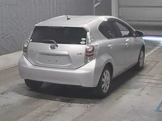 TOYOTA AQUA 2014