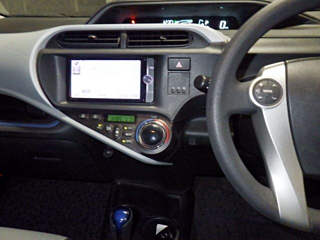 TOYOTA AQUA 2014