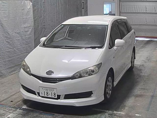 TOYOTA WISH 2011