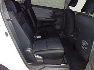 TOYOTA WISH 2011