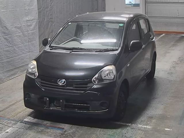 DAIHATSU MIRA E S 2015