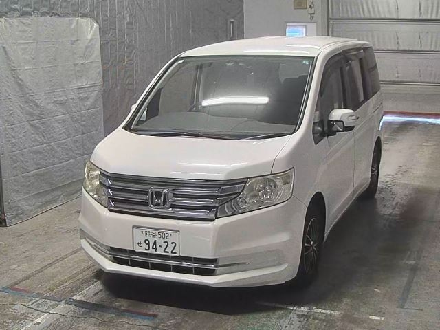 HONDA STEP WAGON 2012