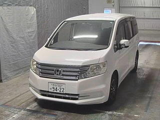 HONDA STEP WAGON 2012