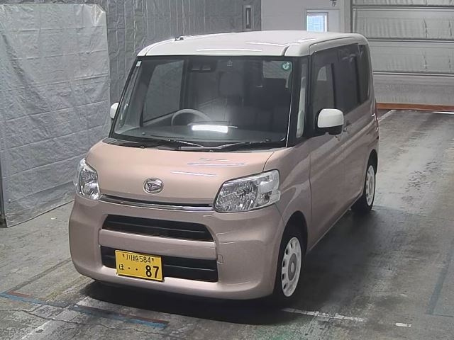 DAIHATSU TANTO 2017
