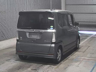 HONDA N BOX 2015