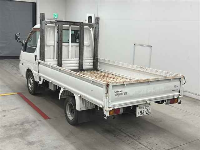 NISSAN VANETTE TRUCK 2009