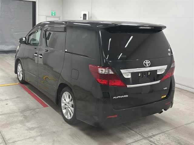 TOYOTA ALPHARD 2008